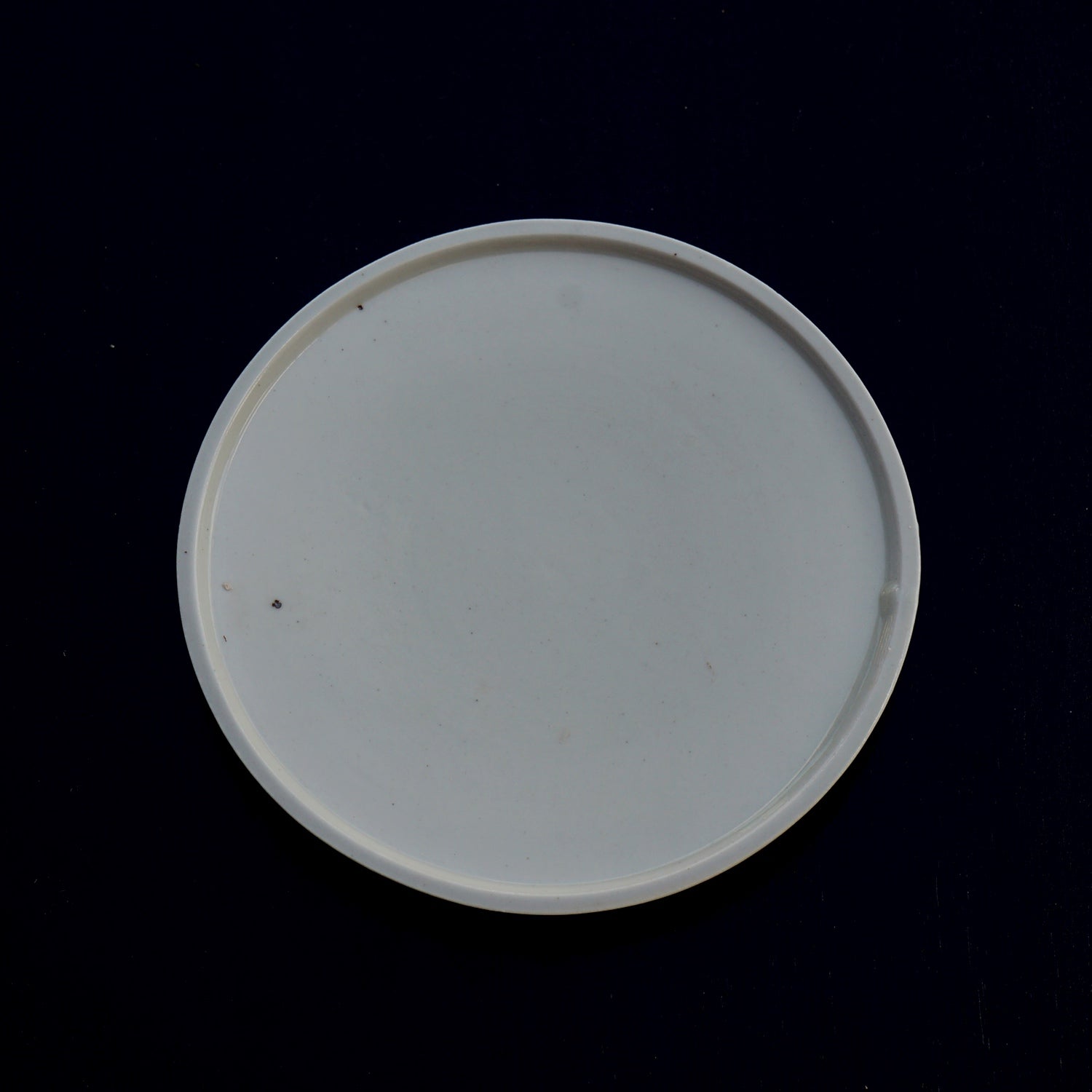 白磁型打 6寸リム皿 – 文祥窯 BUNSHO-GAMA